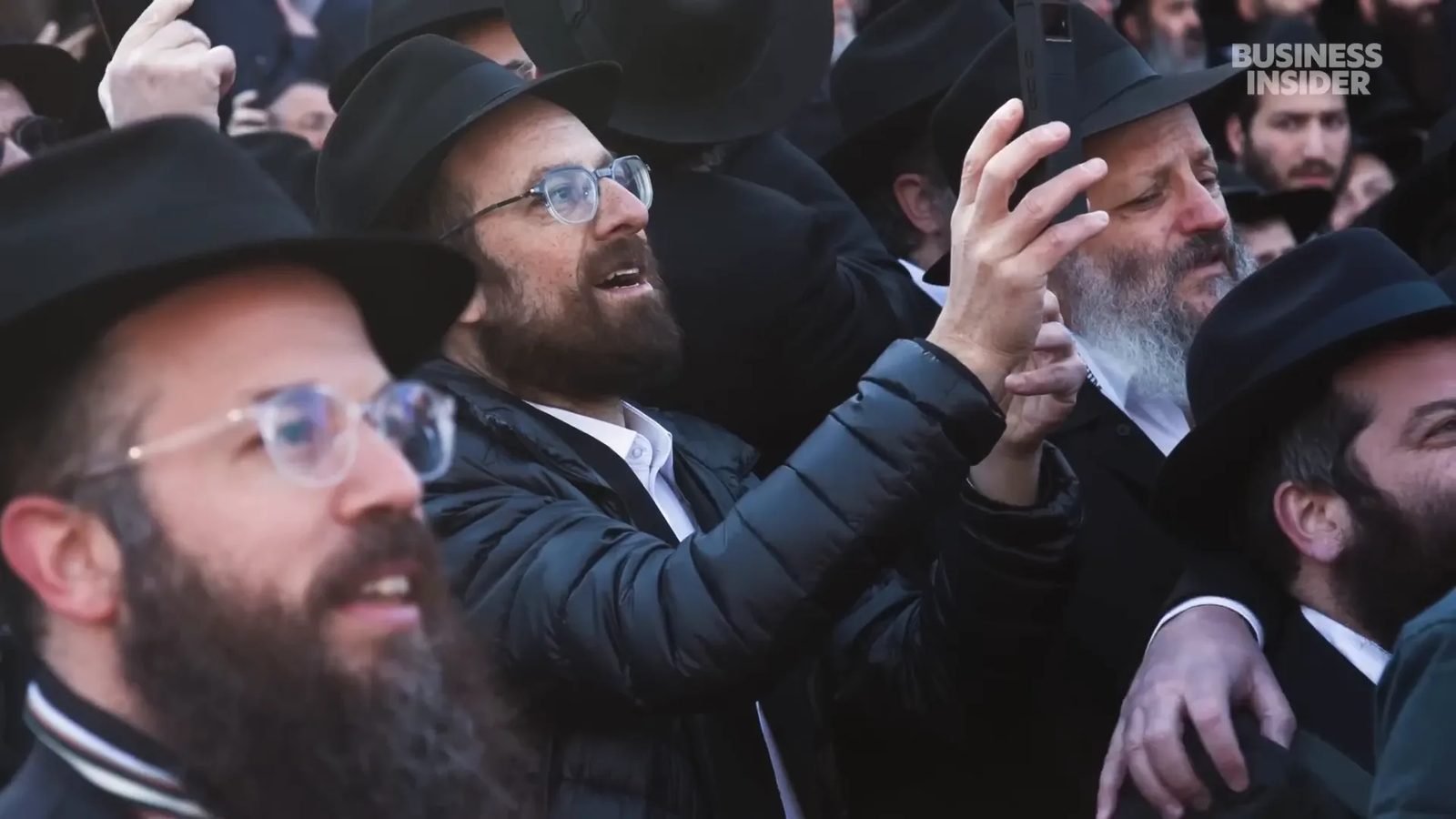 Rabbi Rapaport creating content for social media